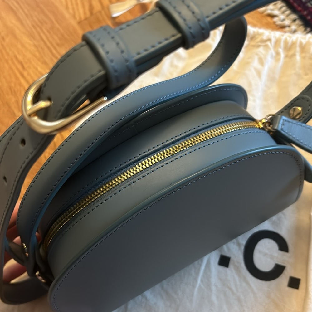 Never Worn A.P.C. Blue Leather Crossbody Bag - Picture 3 of 4